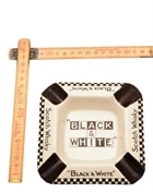 Askebæger med Black & White whiskylogo 10